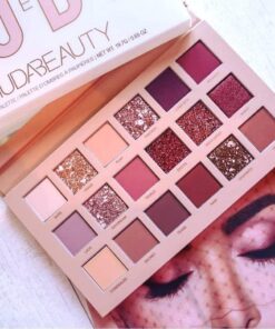 Huda Beauty - The New Nude Eyeshadow Palette