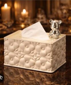 Tissue box